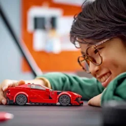 Ferrari 812 Competizione^* Outlet