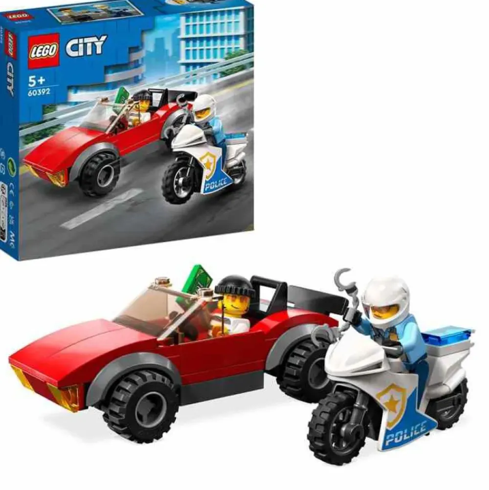 Moto De Policia Y Coche A La Fuga^* Discount