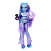 Abbey Bominable Muneca Articulada Con Mascota Y Accesorios De Moda^Monster High Outlet